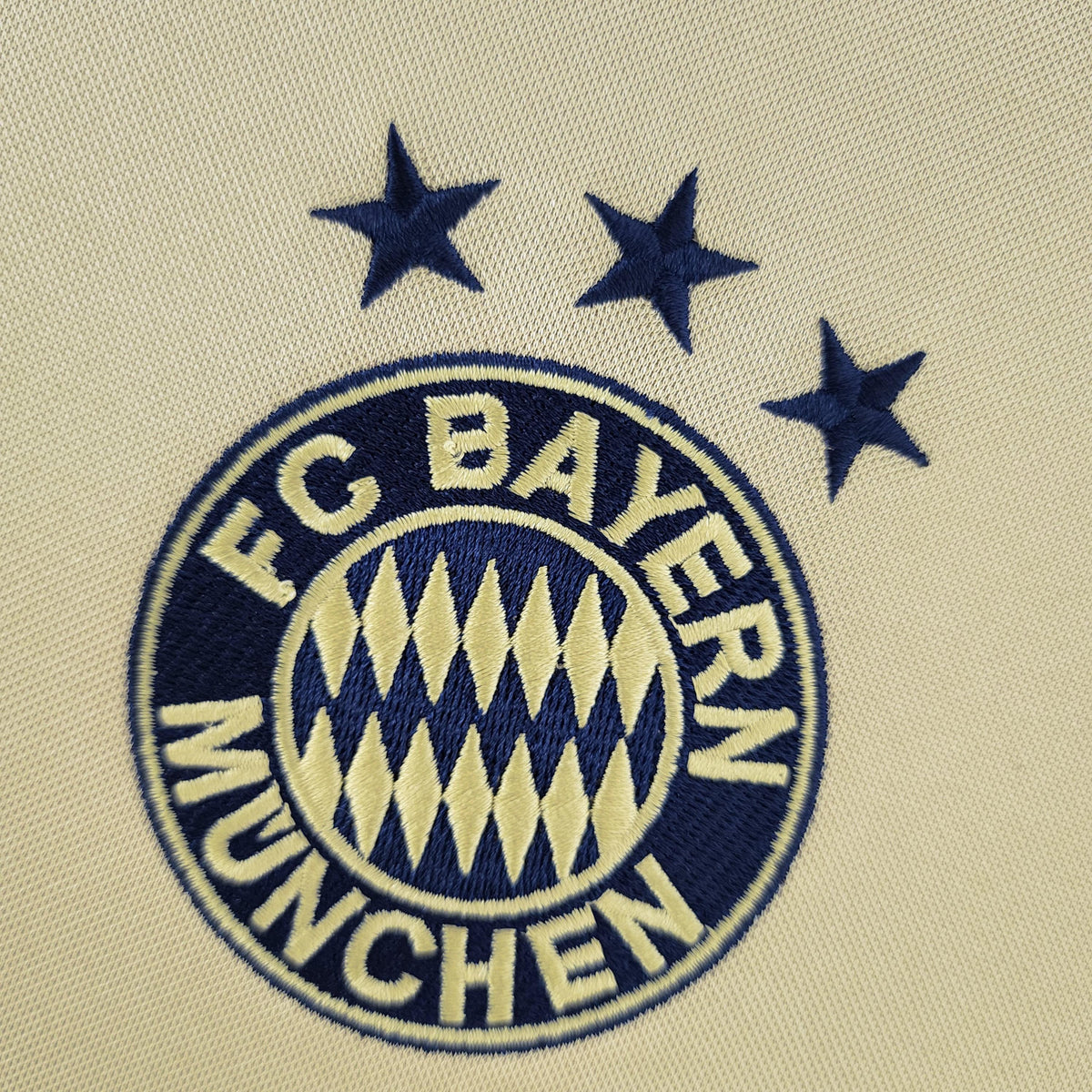 Bayern München Home 2004 Retro