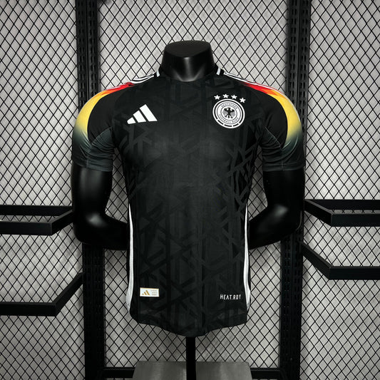 GERMANY TRAINING II 2024 MAN (PLAYER VERSION)