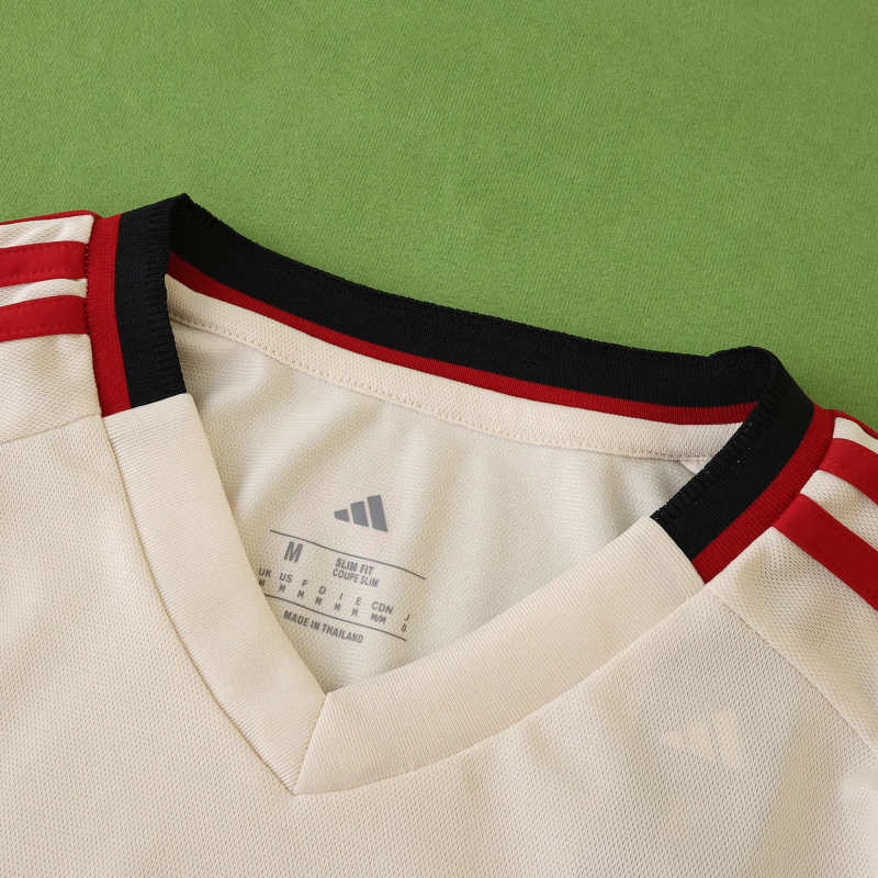 Liverpool Away Jersey 2025/26 - Women